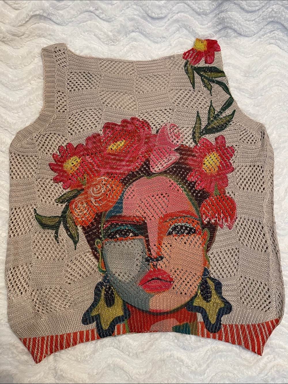 NWOT V-Neck Floral Art Sleeveless Sweater Tank Top - Picture 15 of 16